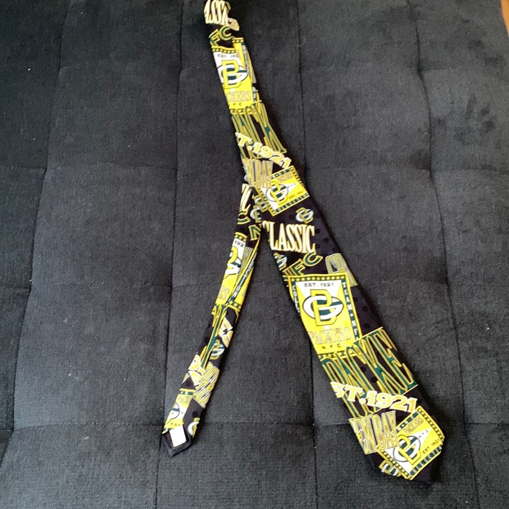 Vintage Packer’s Tie